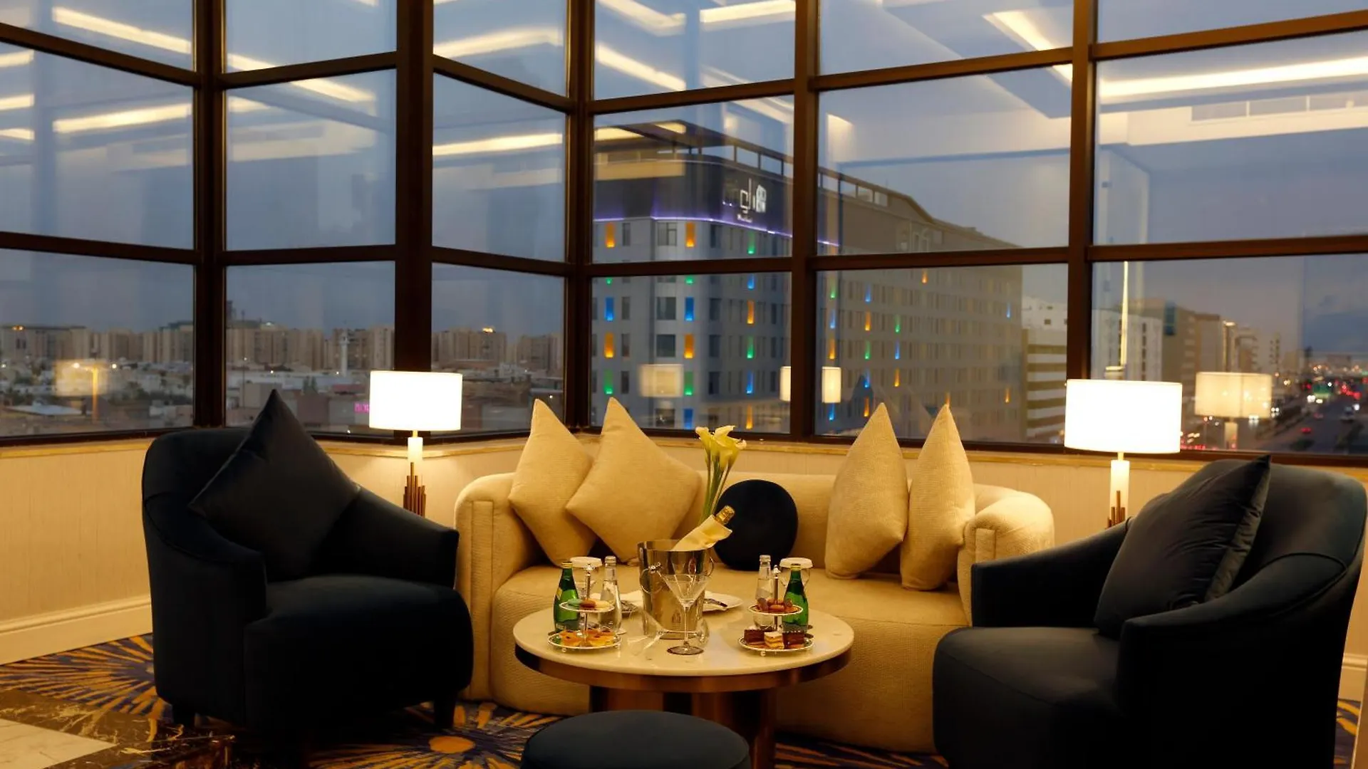 Novo Hotel Rijád 4*,
